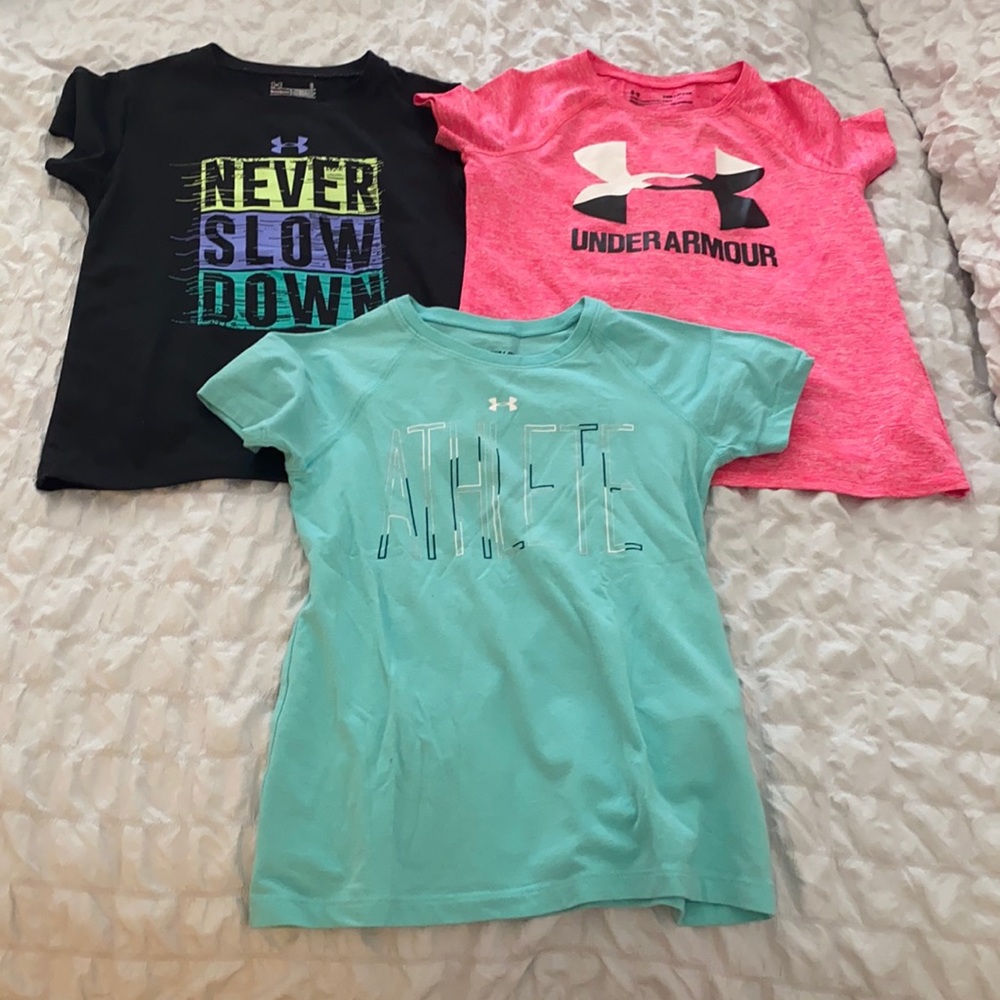SOLD Girls Under Armor shirts